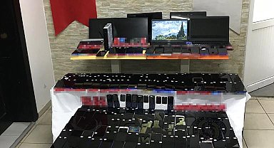 Mersin'de kart dolandırıcılarına operasyon: 5 gözaltı