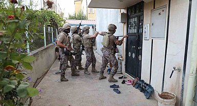 Mersin'de tefeci operasyonu: 14 gözaltı