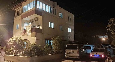 Mersin'de vahşet: Oğlunu öldürdü ardından bıçakla kendini ağır yaraladı
