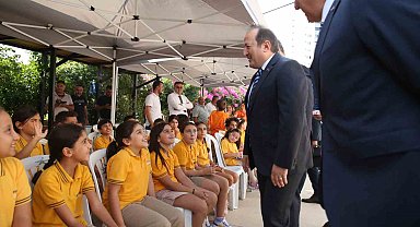 Mersin'de yeni eğitim-öğretim yılı törenle başladı