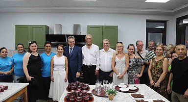 Mezitli'de mutlu yaşam merkezi açıldı