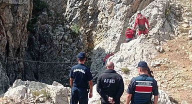 Morca Mağarası'nda bin metre derinlikte rahatsızlanan ABD'li dağcı ile ilgili çalışma sürüyor