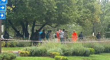 MSB:" Hava Kuvvetleri Komutanlığımıza ait F-4 savaş uçağının bir parçası, Ankara semalarında uçuşu esnasında bilinmeyen bir sebeple TPAO'ya ait açık bir otoparka düşmüştür"