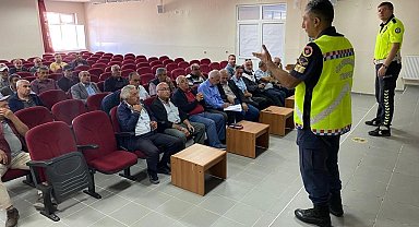Nevşehir'de okul servis şoförlerine eğitim verildi