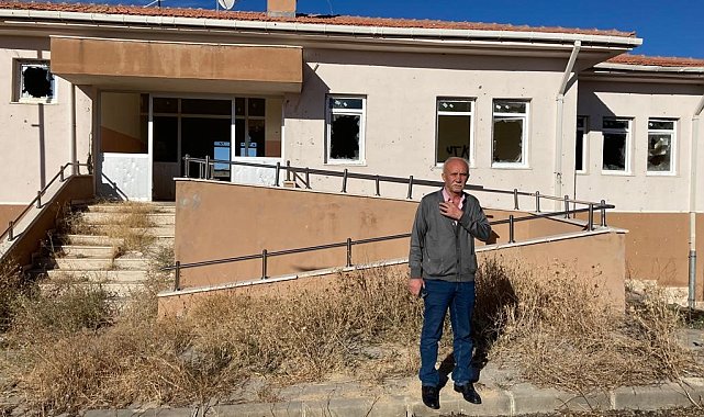 Ortalıktan kaybolan yöneticiye site sakinleri isyan etti