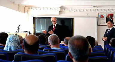 "Çocuklarımızın gönlüne girmeliyiz"