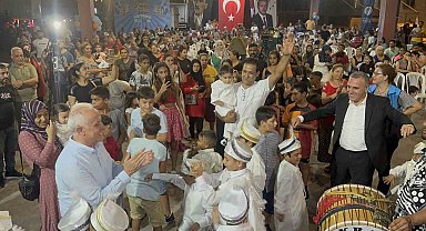 Roman çocuklar göbek atarak sünnet oldu