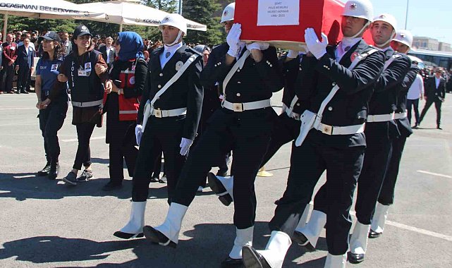 Şehit polis Akpınar için tören düzenlendi
