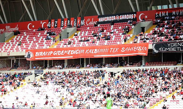 Sivassporlu taraftarlar maça ilgi göstermedi