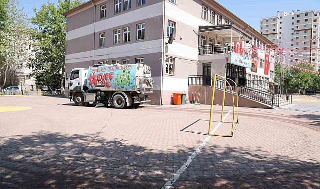 Talas Belediyesi, okulları yeni döneme hazırladı