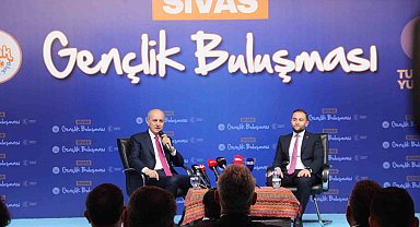 TBMM Başkanı Kurtulmuş gençlerle buluştu