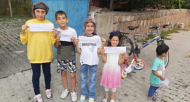 Tomarzalı Çocuklar Sokak Hayvanları İçin El İlanı Hazırladı