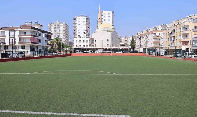 Toroslar'daki spor tesisleri yenileniyor