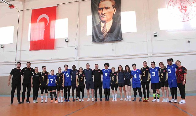 Türkiye ve Fransa milli takımlarından ortak kamp