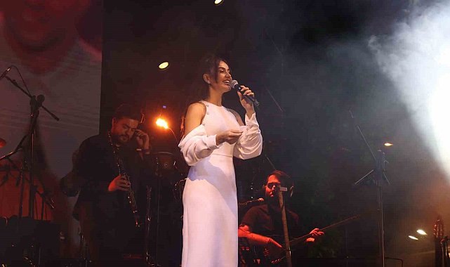 Yahyalı'da "Elma, Kültür ve Turizm Festivali" coşkuyla başladı