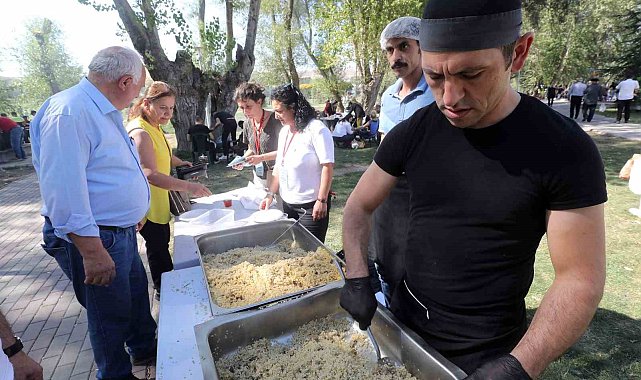 Yenimahalle Belediyesi, Divriği Kültür Şenliği'ne ev sahipliği yaptı