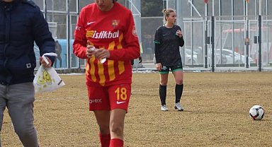 ZeynepBilir, U17 Kız Milli Takımı'na çağrıldı