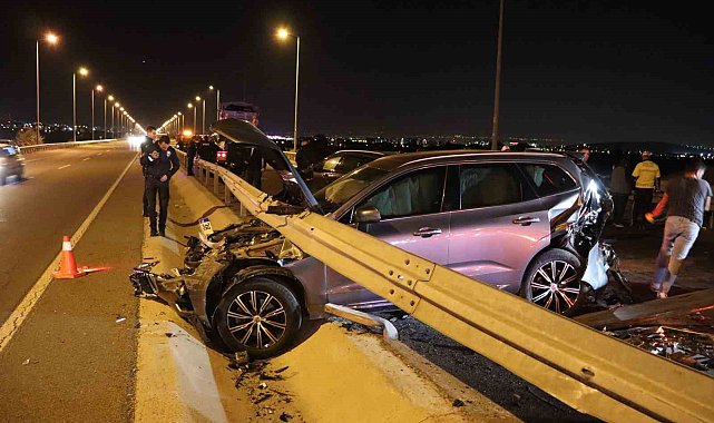 7 araç birbirine girdi, ortalık savaş alanına döndü: 2 yaralı
