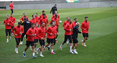 A Milli Futbol Takımı, Letonya maçına hazır