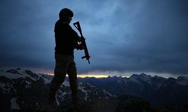 Acı haberi MSB duyurdu: Pençe-Kilit operasyon bölgesinde 1 asker şehit oldu