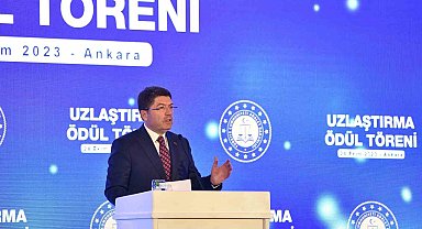 Adalet Bakanı Yılmaz Tunç Uzlaşma Ödül Töreni'ne katıldı