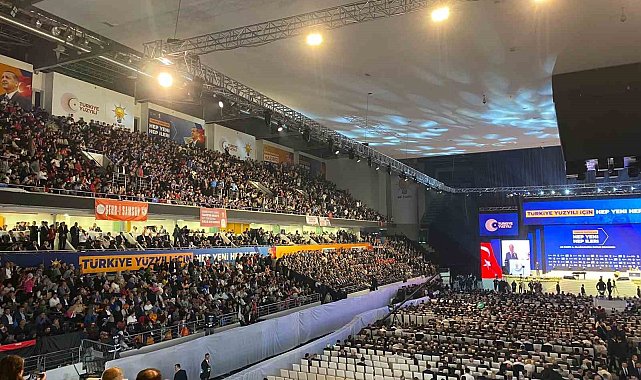 AK Parti 4. Olağanüstü Büyük Kongresi başladı