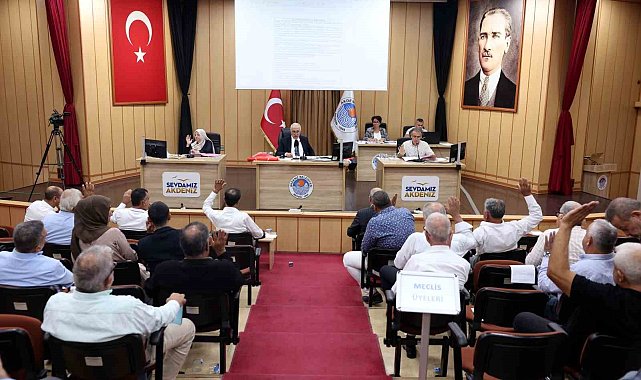 Akdeniz Belediyesinin 2023 mali yılı bütçesi 1 milyar 418 milyon lira