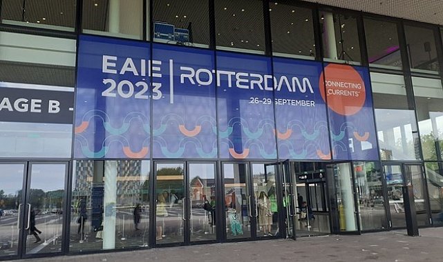 Anadolu Üniversitesi, Avrupa'nın en büyük uluslararası eğitim konferansı ve fuarı EAIE 2023'e katıldı