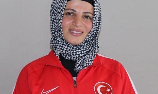 Arzu Tan Sayan, Teknik Direktör oldu