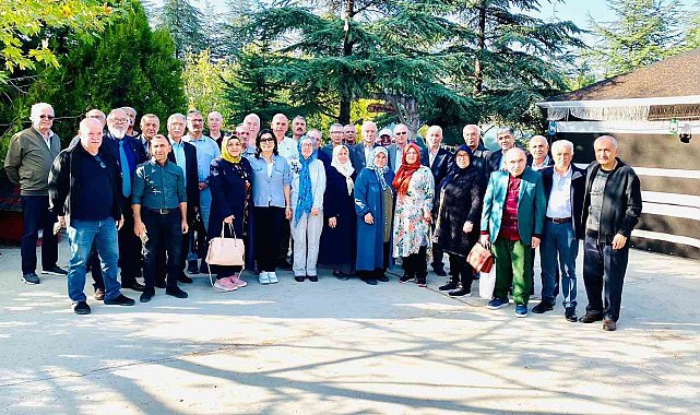 Atatürk Lisesi pansiyonu mezunlarından 45'inci yıl buluşması
