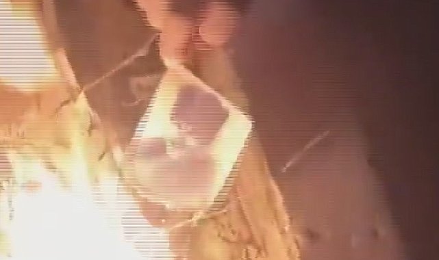 Atatürk'ün fotoğrafını yakan 3 kişi gözaltına alındı