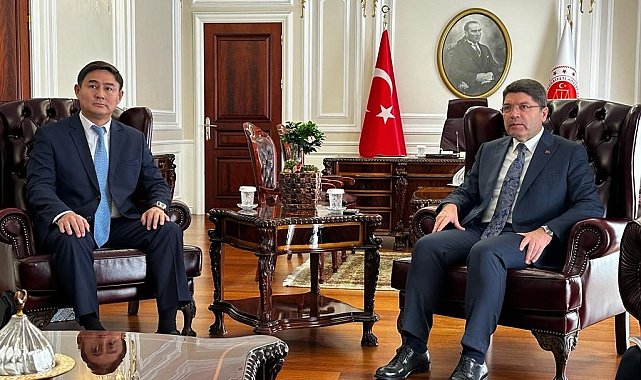 Bakan Tunç mevkidaşlarıyla ikili görüşme gerçekleştirdi