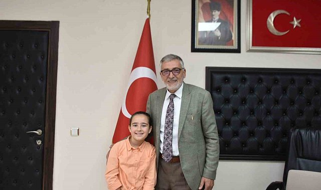 Başkan Bozkurt'a minik misafir