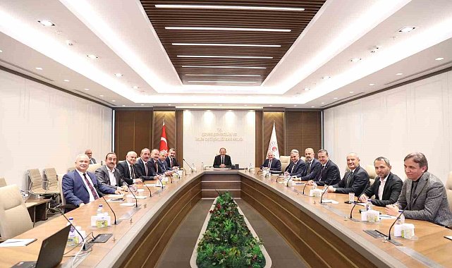Başkan Büyükkılıç'tan Bakan Özhaseki'ye ziyaret