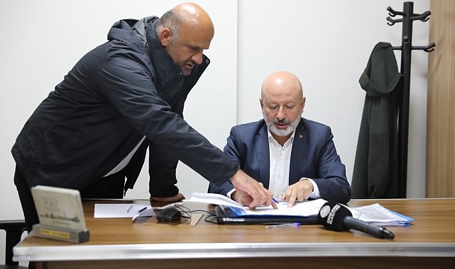 Başkan Çolakbayrakdar, "Herkes için kütüphanelerle zenginleştirilmiş bir şehir inşa ediyoruz"