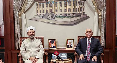 Başkan Erbaş: "Bugün 1461 hafızımızın icazet merasimini yapmış olmak hakikaten şehrimiz için çok önemli bir faaliyet"