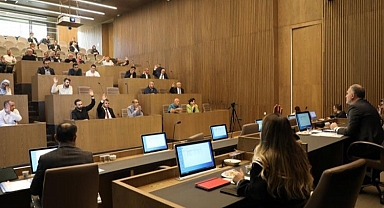 Bursa İnegöl Belediye Meclisi performans programını görüşüyor