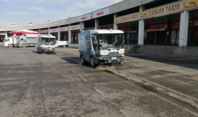 Büyükşehir Hal Kompleksi'nde detaylı temizlik, her yer pırıl pırıl