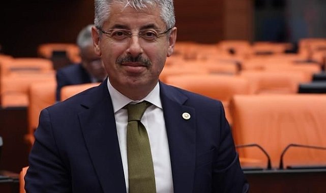 Çopuroğlu: "Atalarımızdan miras aldığımız Cumhuriyetimizin 100. yılına ulaşmanın mutluluğunu yaşıyoruz"