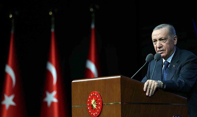 Cumhurbaşkanı Erdoğan: "Terör örgütlerinin siyasete alenen müdahale ettiği sahnelerle karşılaştık"