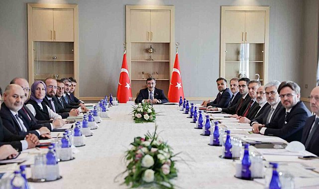 Cumhurbaşkanı Yardımcısı Yılmaz: "E-devlette 10'dan fazla kurumumuzun varis-muris işleri ile ilgili hizmetleri tek başlık altında"
