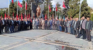 Develili Muhtar Ganioğlu; "Cani İsrail'in Filistin'e yaptığı zulmü şiddetle kınıyoruz"