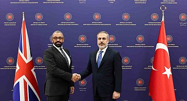 Dışişleri Bakanı Fidan, Birleşik Krallık Dışişleri Bakanı Cleverly'le bir araya geldi