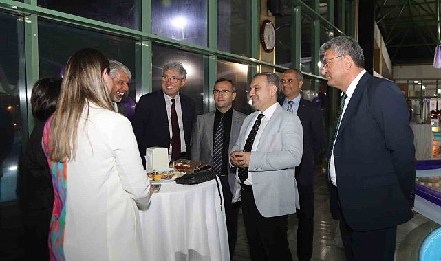 ERÜ'de 'Rektör-Akademisyenler Buluşması' başladı
