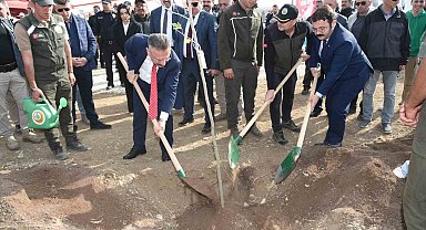 Eskişehir ilinde 'Cumhuriyetimizin 100'üncü yılı hatıra ormanı' kuruldu