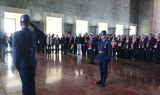 Galatasaray Spor Kulübü, Anıtkabir'i ziyaret etti