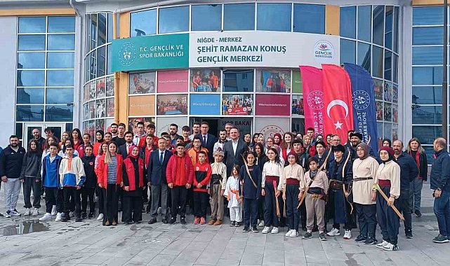 Gençlik ve Spor Bakan Yardımcısı Eminoğlu: "Niğde'de KYK yurtlarımıza başvurup da giremeyen öğrencimiz yok"