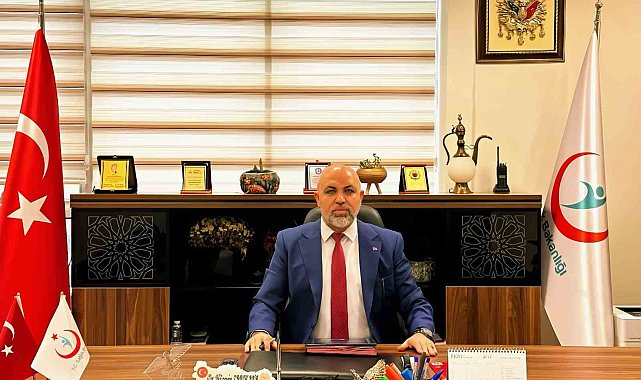İl Sağlık Müdüründen Cumhuriyet'in 100. yılı anısına şiir