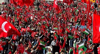 İstanbul'da Büyük Filistin Mitingi: Yüz binler alanı doldurdu! Erdoğan'dan