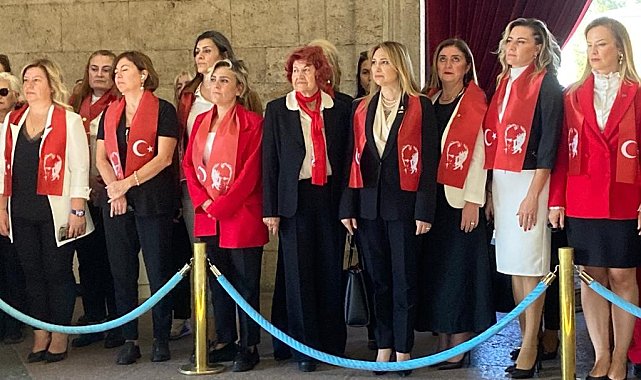 İşveren ve sanayici kadınlardan Anıtkabir'e ziyaret